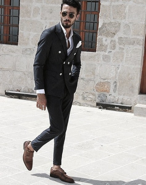 Exceptional Guys Styles With Navy Blue Suit And Brown Dress Shoes