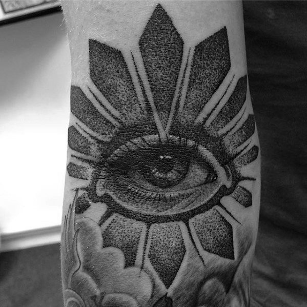 Eye With Dotwork Ditch Male Tattoo Designs