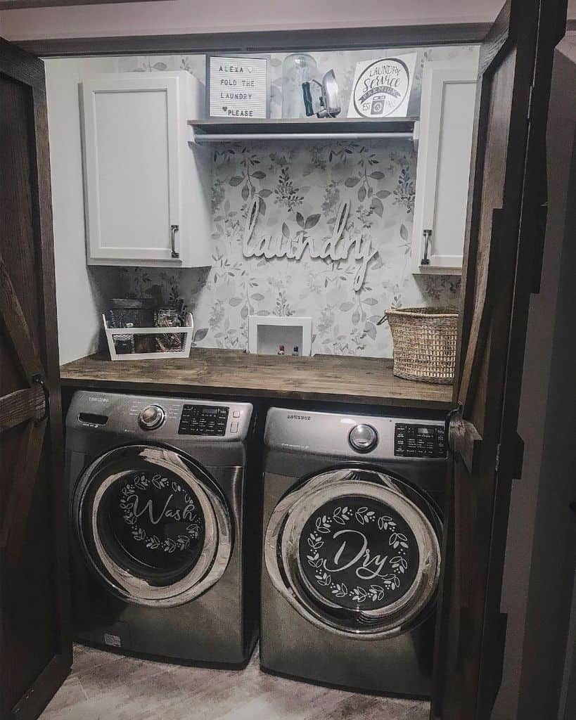 farmhouse laundry room washer and dryer
