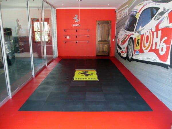 Ferrari Themed Small Garage Paint Color Designs