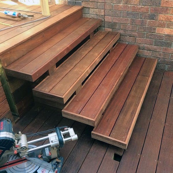 open floating deck steps 