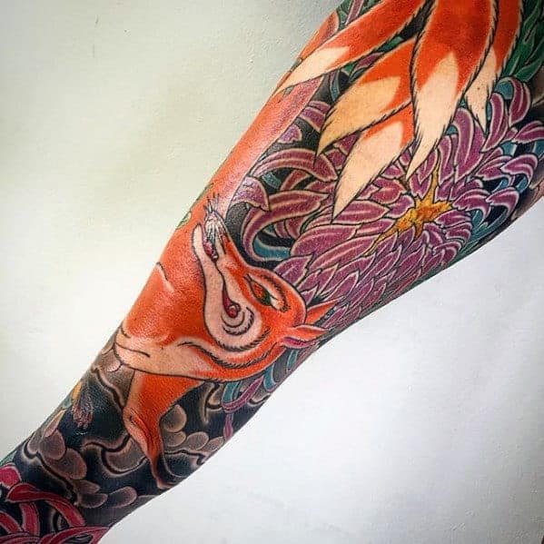 floral-guys-kitsune-fox-leg-sleeve-tattoos