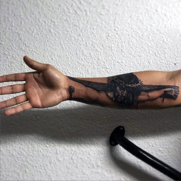 Forearm Jesus On Cross Optical Illusion Male Tattoos