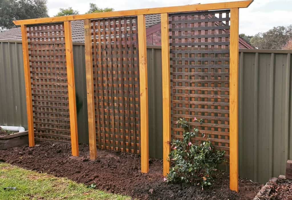 freestanding wood lattice garden trellis