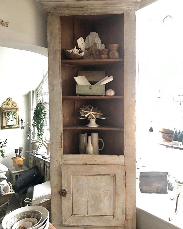 french 19th century corner open shelving 