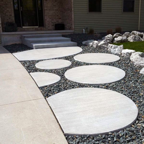 round concrete steps 