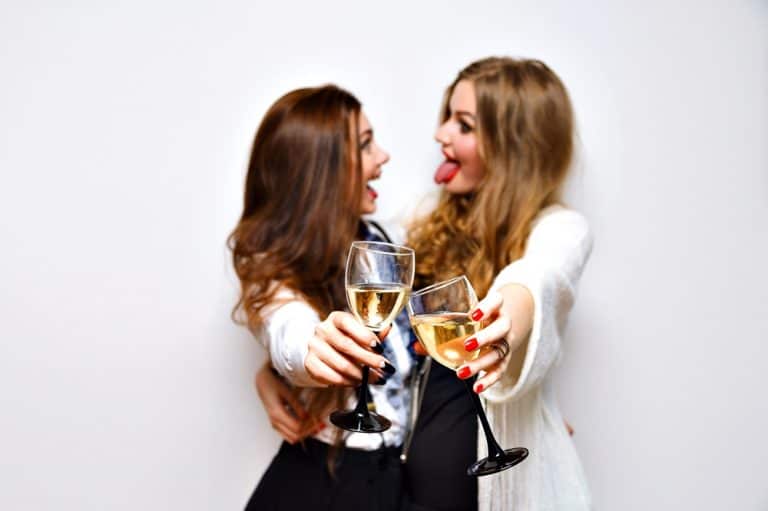 funny-toasts-for-every-occasion-image