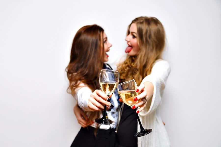 funny-toasts-for-every-occasion-image