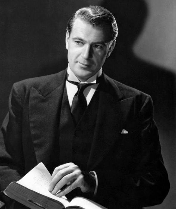 Gary Cooper With Wavy Thick Hairstyle 1940s