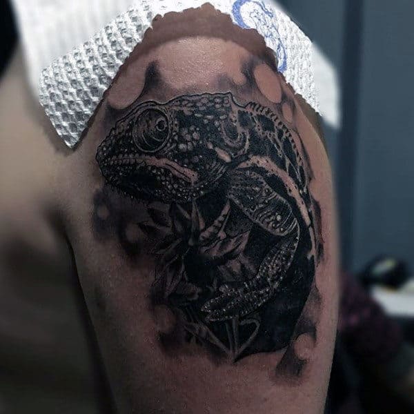 Gecko Lizard Mens Animal Tattoos On Upper Arm