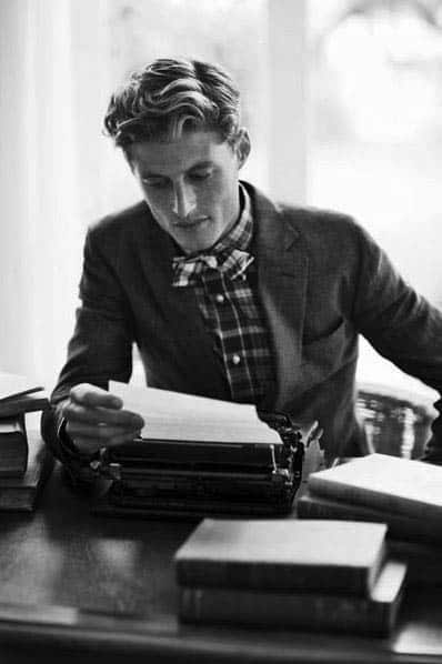 Gentleman With Wavy Hair Medium