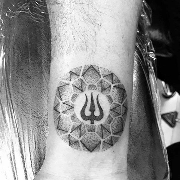 Geoemtric Dotwork Small Wrist Amazing Mens Trident Tattoo Designs