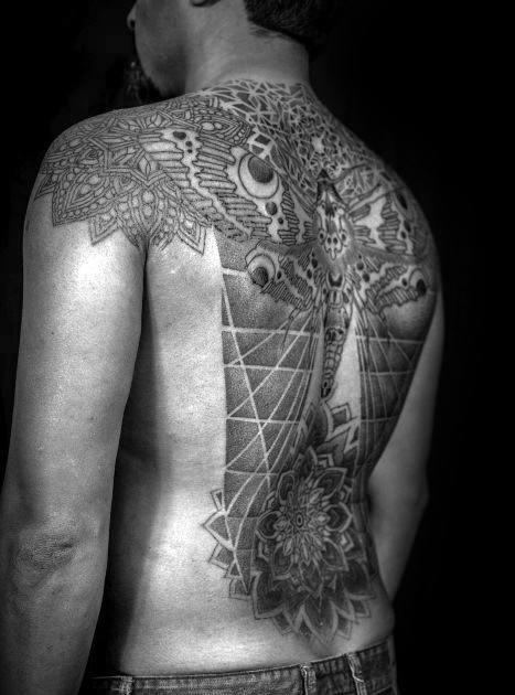 Geometric Back Male Tattoo Ideas