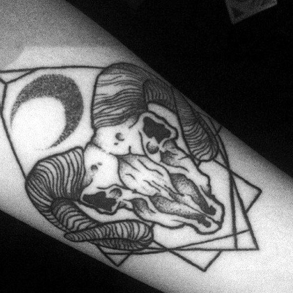 Geometric Ram Skull Male Aries Tattoos