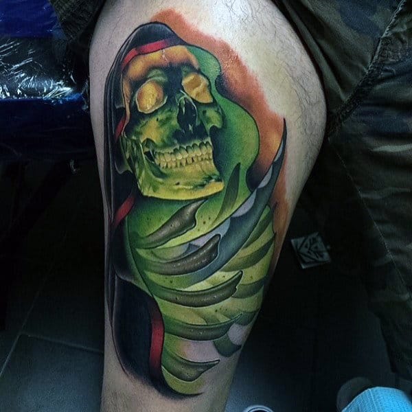 Glowing Green Skull Mens Colorful Thigh Tatotos