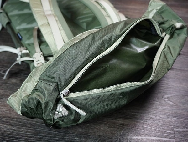 Granite Gear Crown2 60 Pack Lid Pocket Open