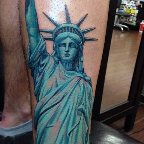 Green Arm Statue Of Liberty Tattoos For Gentlemen