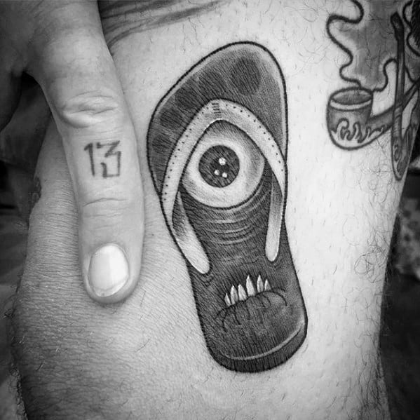 Guy Awesome Simple Sandal With Eye Thigh Tattoo