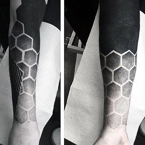 Guy With Black And Grey Dotted Honeycomb Tattoo