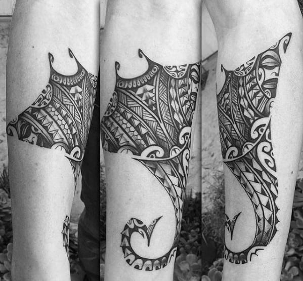 Guy With Polynesian Manta Ray Tattoo Design On Forearm