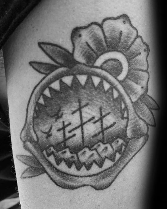 Guy With Shaded Ship And Shark Jaw Old School Thigh Tattoo