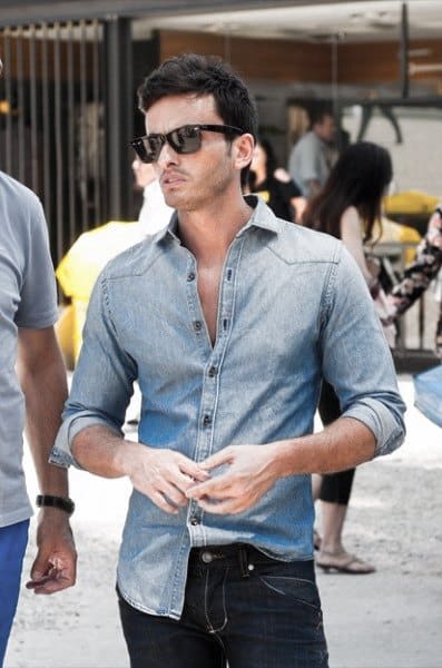 Guy With Sharp Looking Casual Wear Outfit Light Blue Shirt With Jeans