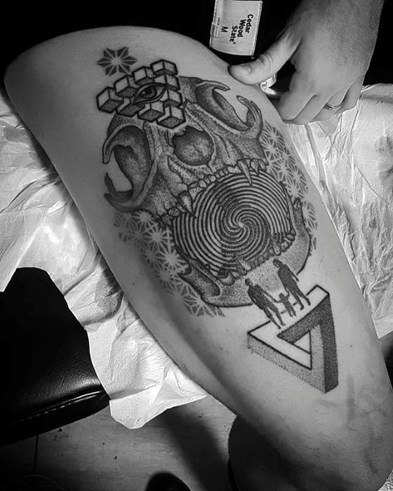 Guys Animal Skull Geometric Leg Tattoo Deisgns