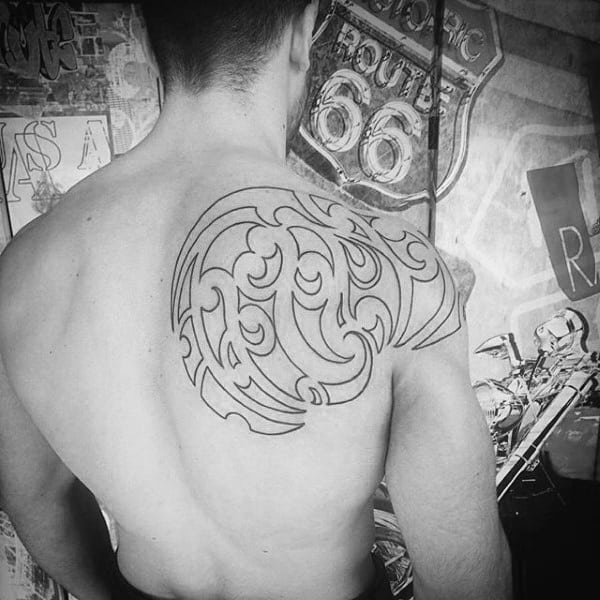 Guys Black Ink Outline Tribal Shoulder Tattoos