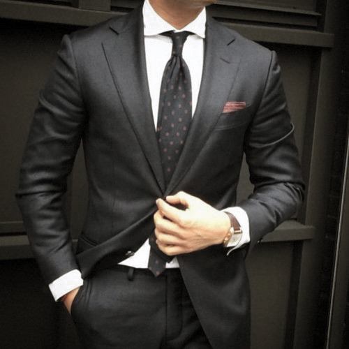 Guys Black Suit Style Designs