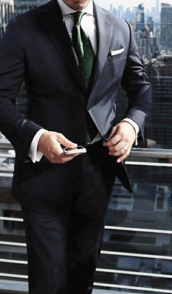 Guys Dapper Style Navy Blue Suit Ideas With Green Tie