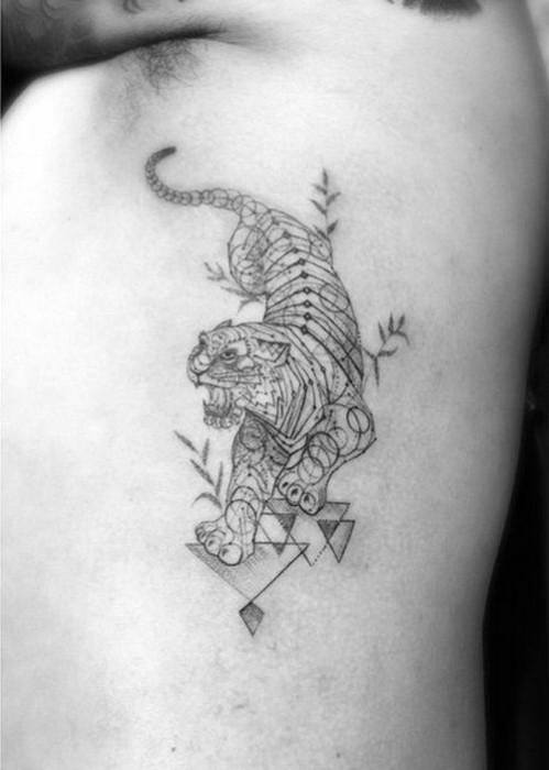Fine line tiger tattoo on the ribs, featuring a dynamic pose with geometric shapes and delicate botanical accents for an artistic finish.