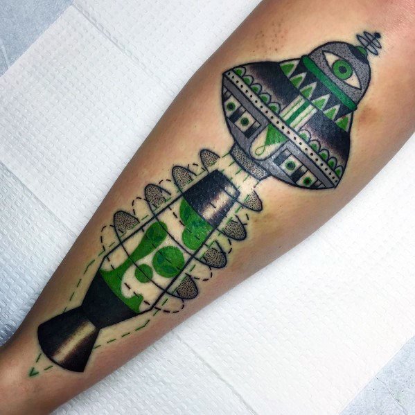 Creative lava lamp tattoo combined with a UFO and green alien elements, perfect for men's futuristic tattoo inspiration.