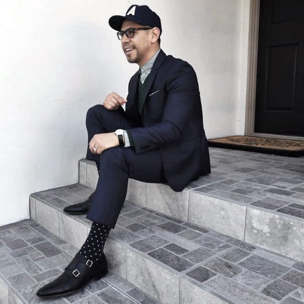 Guys Navy Blue Suit Black Shoes Fashion Ideas