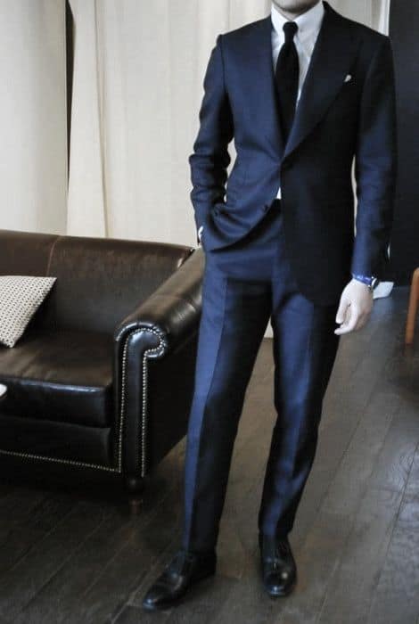Guys Navy Blue Suit Black Shoes Style Designs