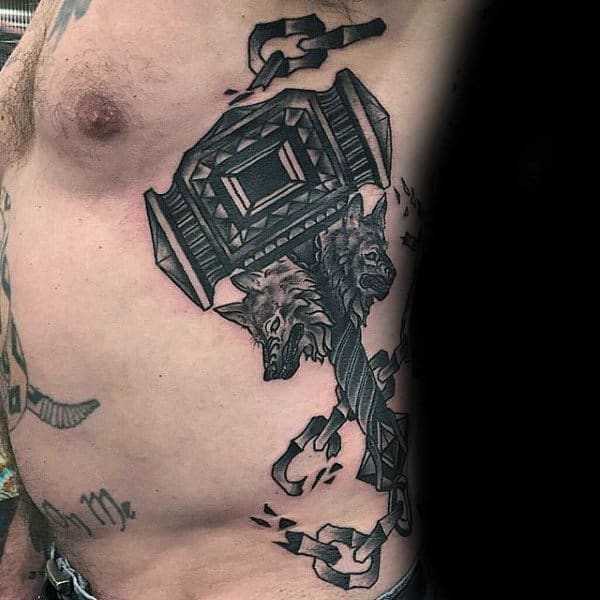 Guys Old School Hammer Tattoo Design With Broken Metal Chain