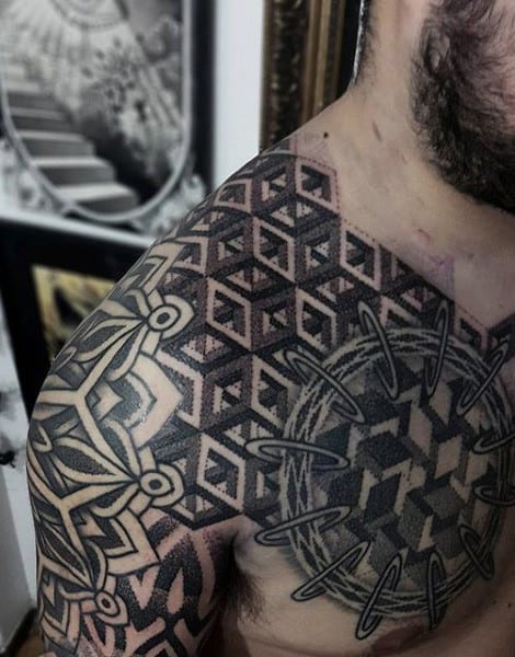 Guys Shoulder Pattern Tattoo