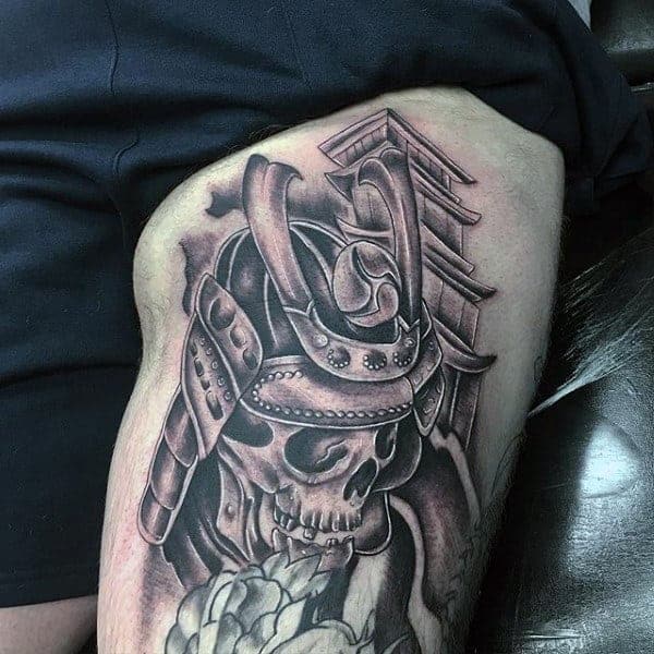 guys-thigh-tattoo-of-skull-samurai-helmet (1)