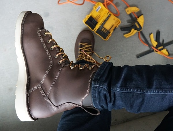 Guys Work Boots Danner Quarry