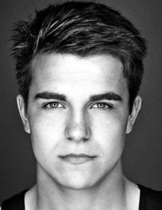 Haircuts For Men With Thick Straight Hair