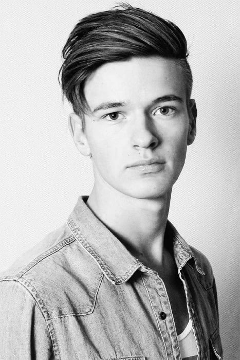 Hairstyles For Males With Fine Straight Hair