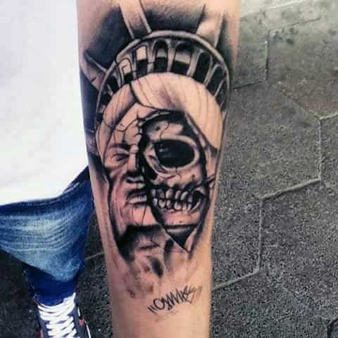 Half Skull Statue Of Liberty Guys Tattoo Inspiration