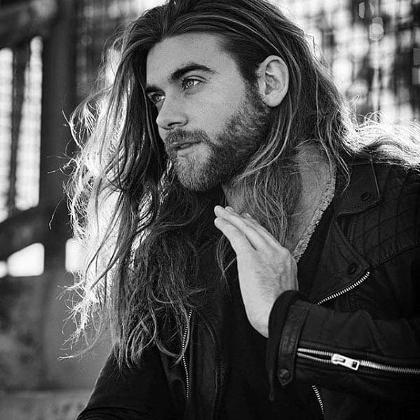 Handsome Mens Short Beard Style Inspiration