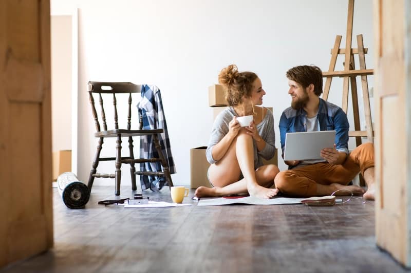 hangout before you decide to help moving in together go smoothly