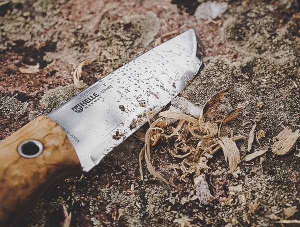 Helle Utvaer Knife Review Tinder Wood Shavings