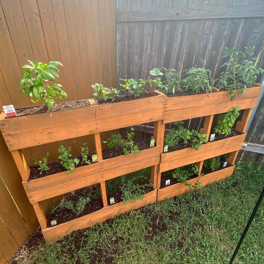 backyard pallet herb garden