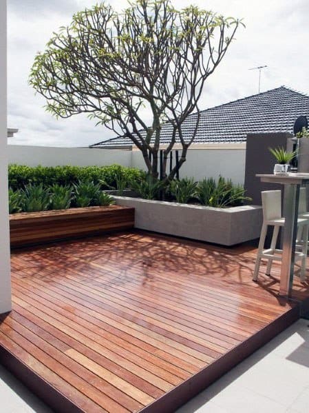 modern deck with built-in plant boxes
