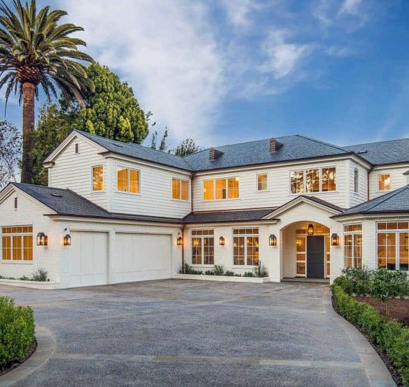 retaining wall driveway landscape 