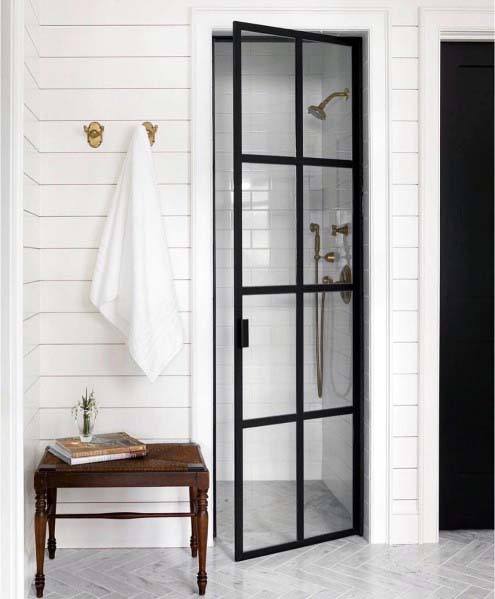 gold and brass accents in white shiplap bathroom
