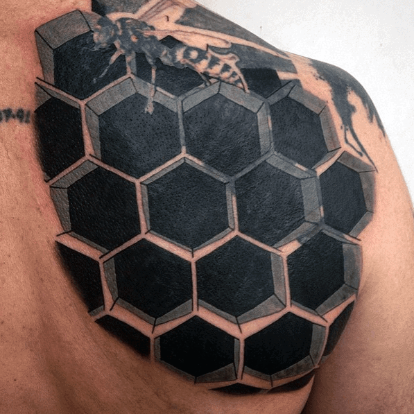 Honeycomb Bee Optical Illusion Mens Back Tattoo With Black Ink