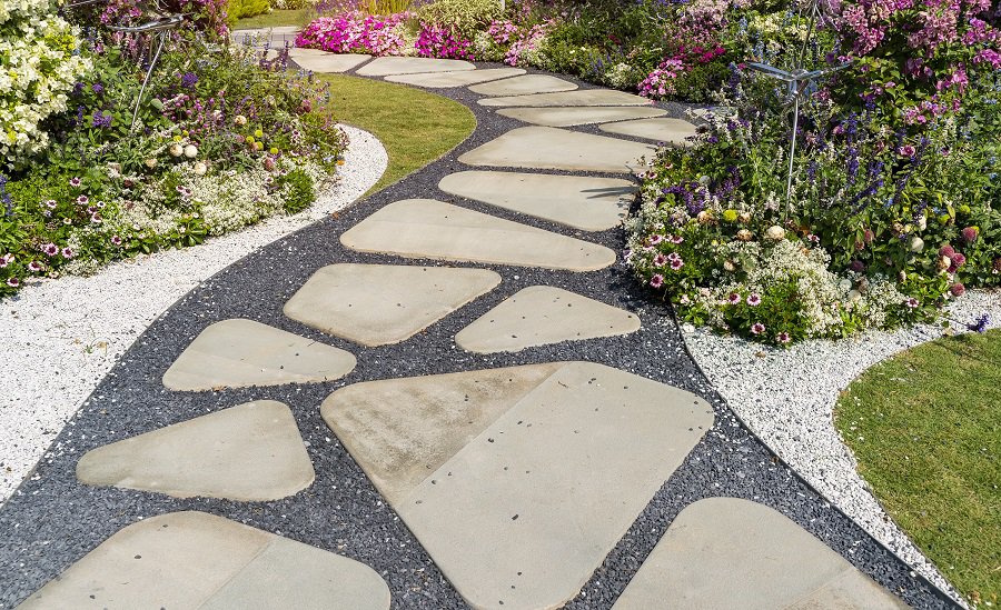gravel paver surround